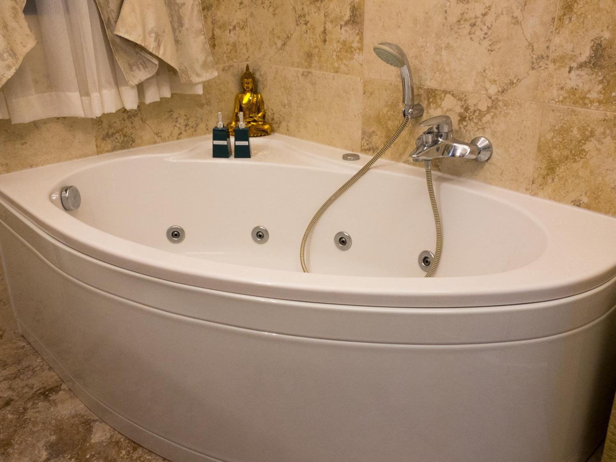 Kimray Boutique Apartment - Indulge In Comfort, Embrace Tranquility Marsaskala Luaran gambar